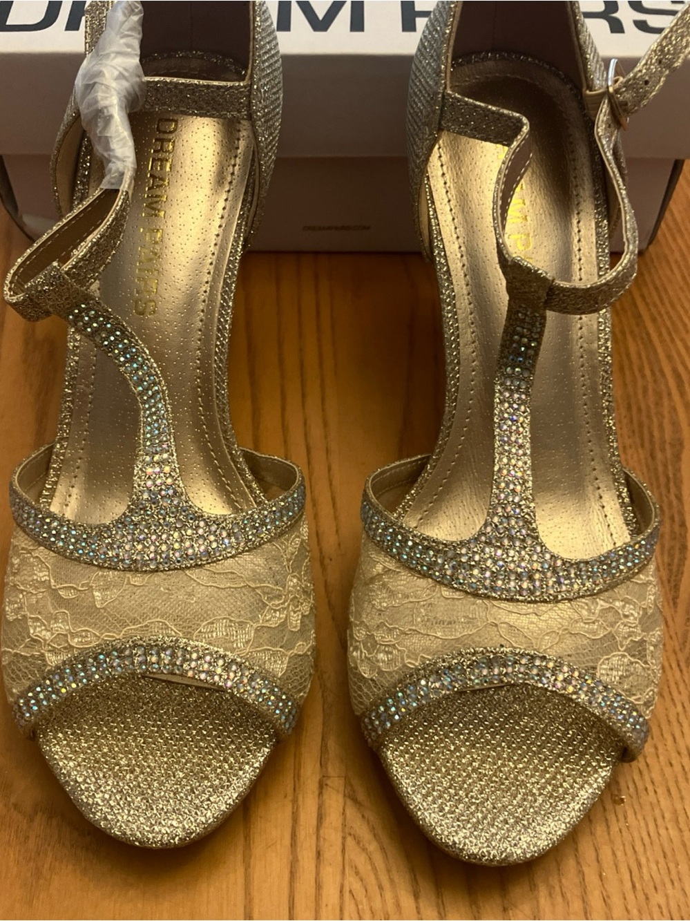 Dream Pairs Gold T-Strap Rhinestone Kitten Heels size 7